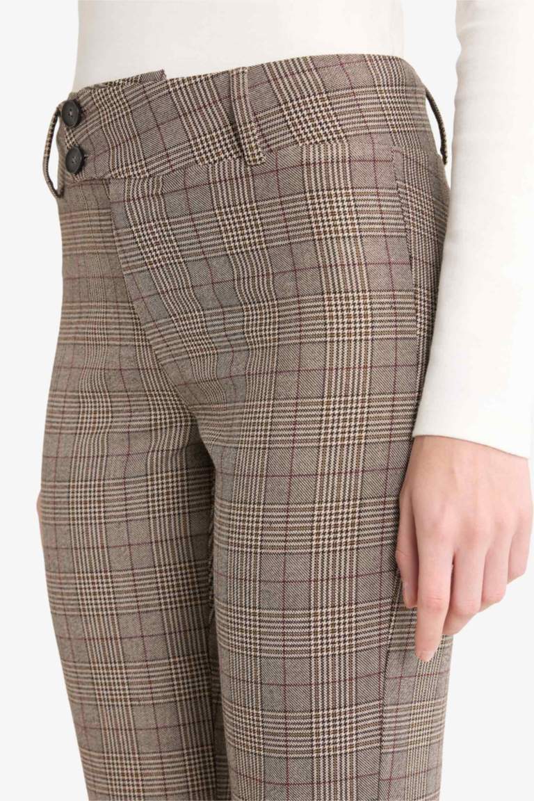 Flare Fit Fermuarlı Normal Bel Standart Boy Pantolon