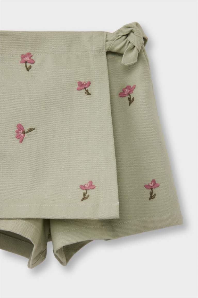 Baby Girl Regular Fit Flower Shorts