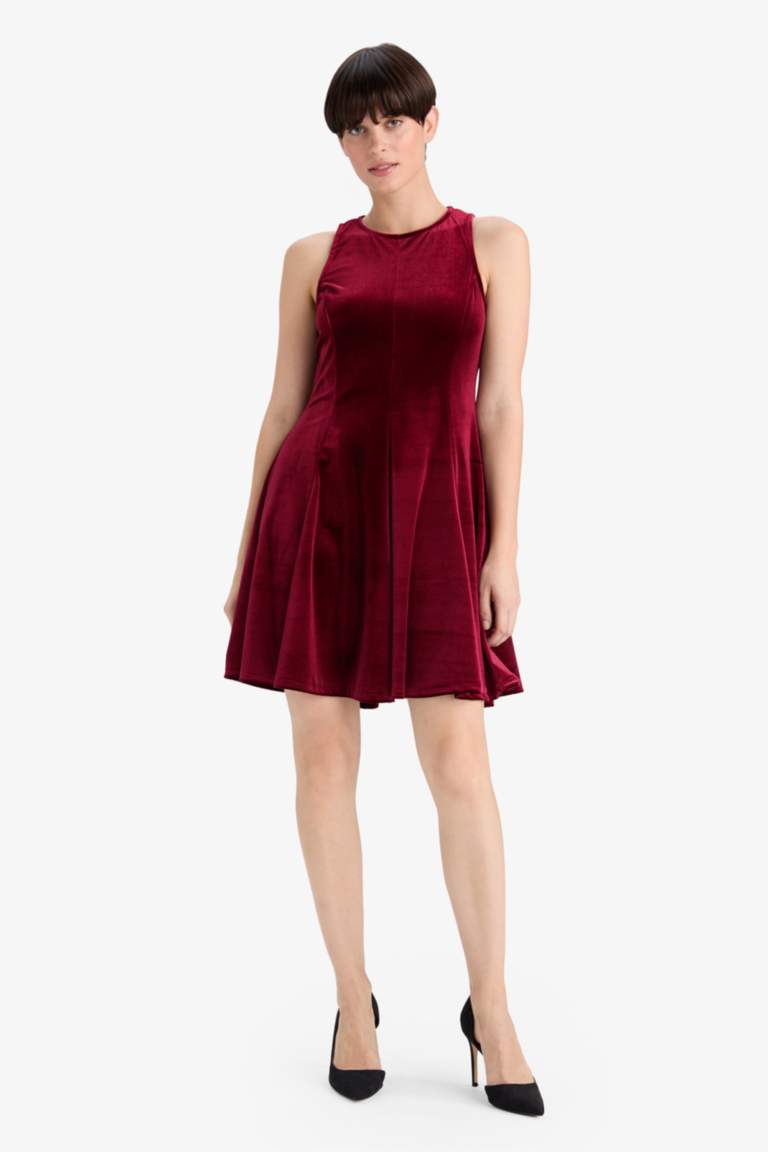 Bisiklet Yaka Kadife Kolsuz Mini Elbise