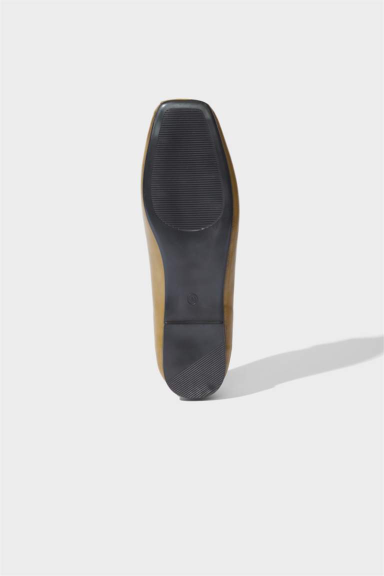 Flat Sole Babet