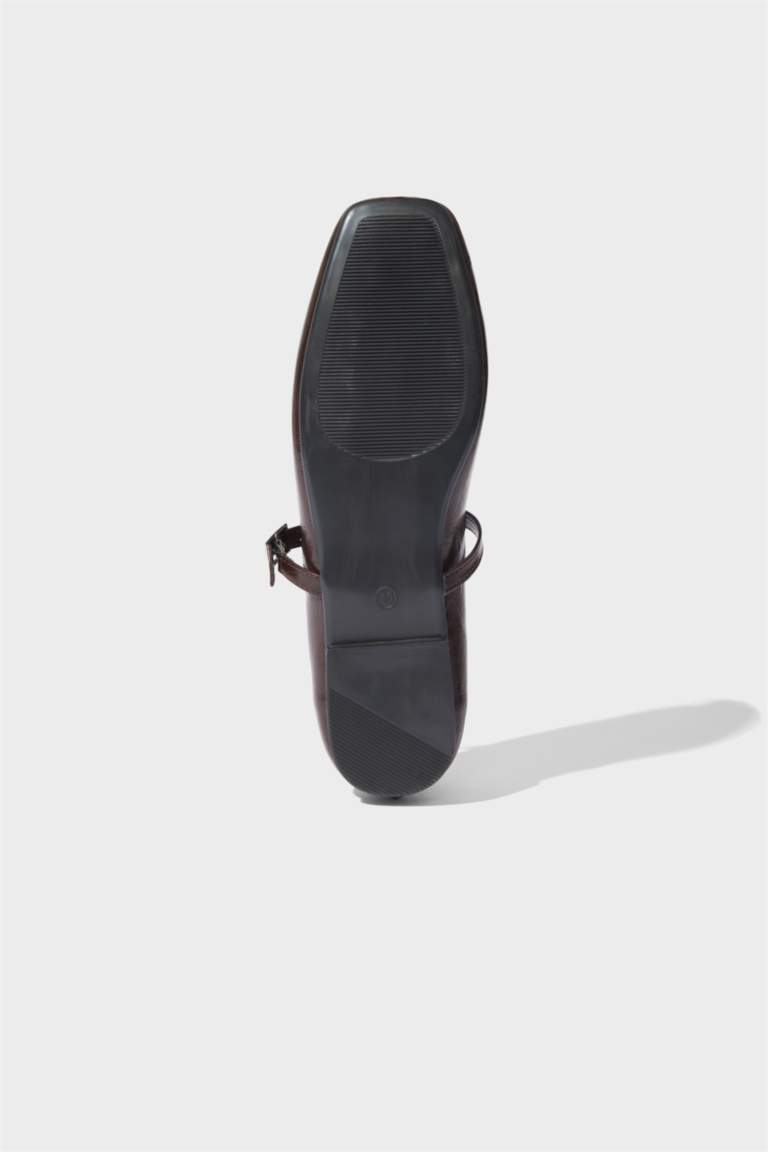 Flat Sole Babet
