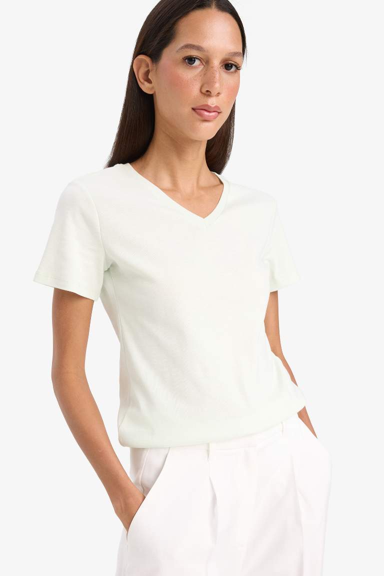 Slim Fit Dar Kesim V Yaka Basic Düz Ribana Kısa Kollu Tişört