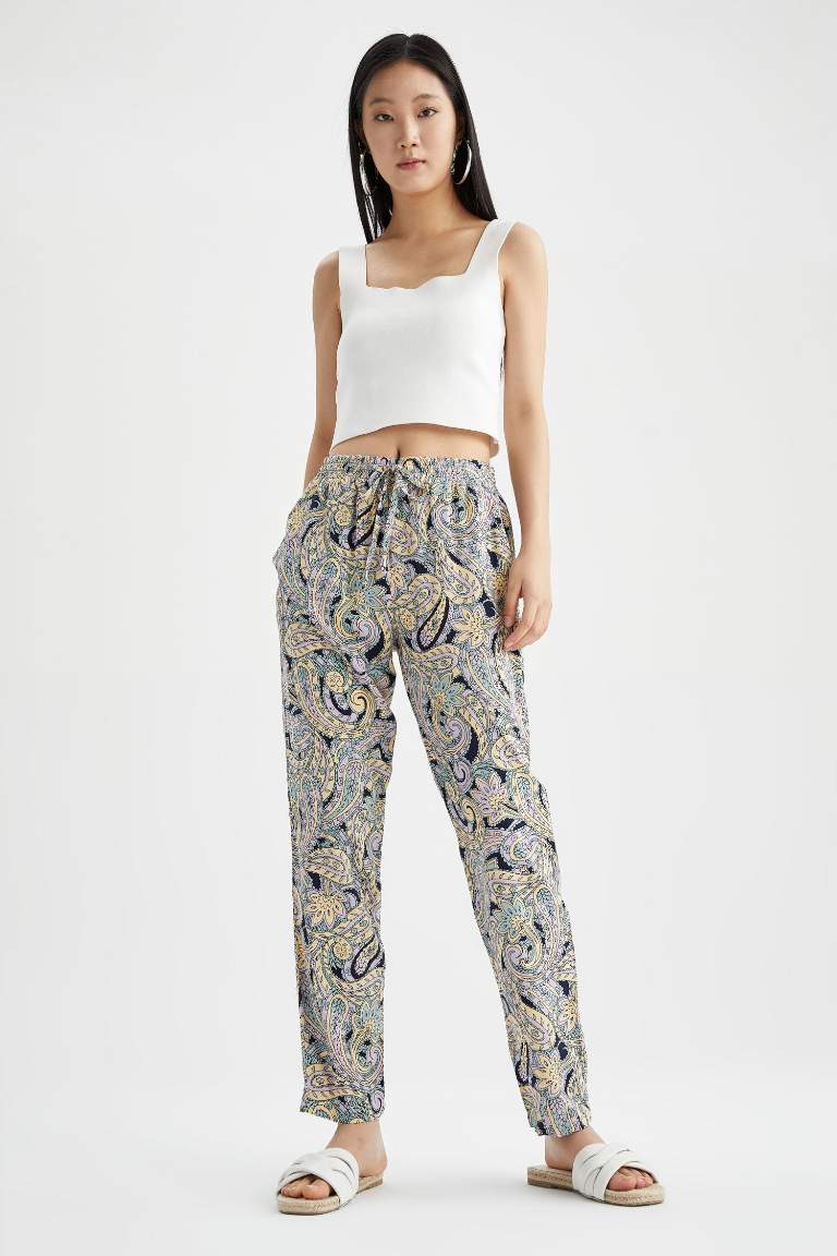 Elasticated Waist Printed Chinos