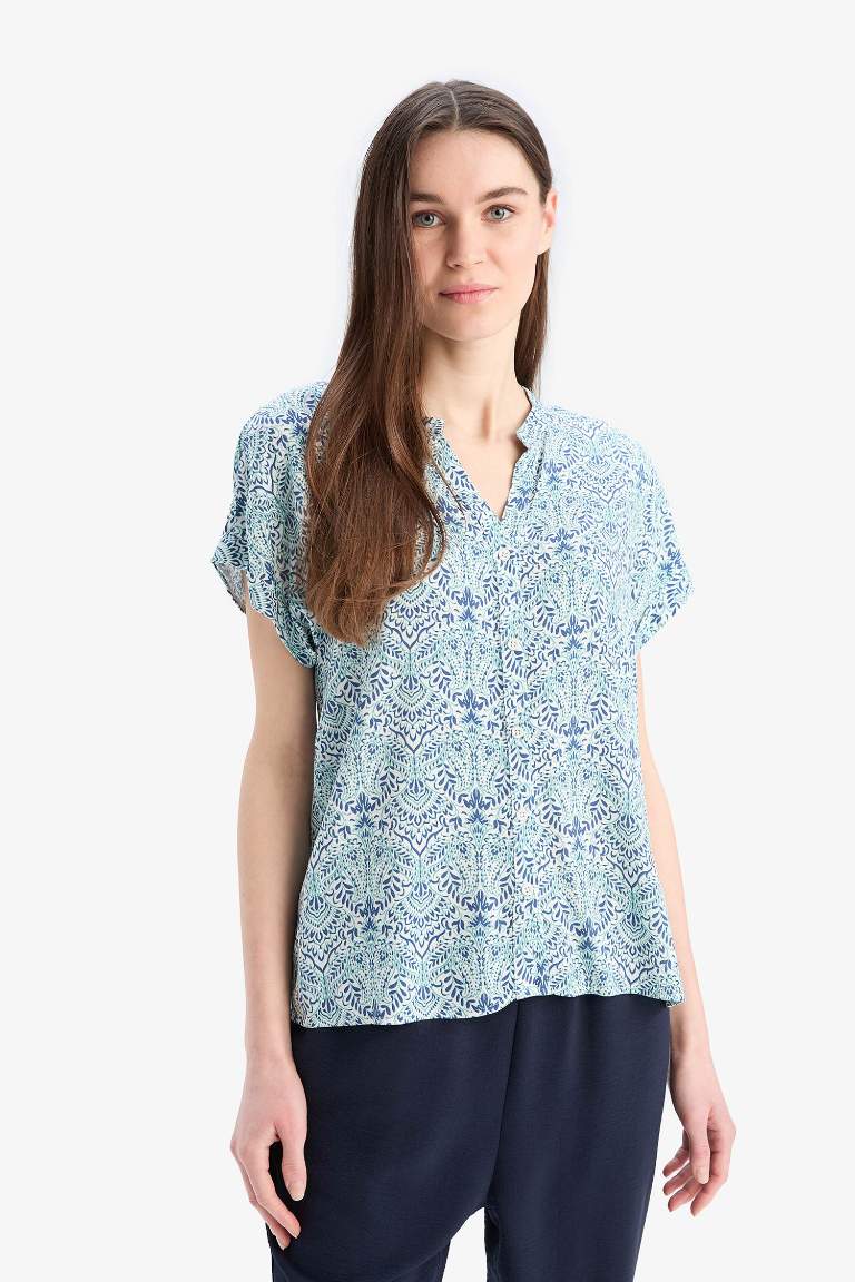 Regular Fit Crew Neck Patterned Short Sleeve Shirt