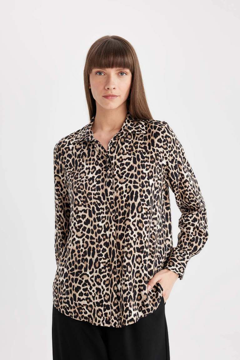 Chemise à imprimé Léopard à Manches Longues Coupe régulière