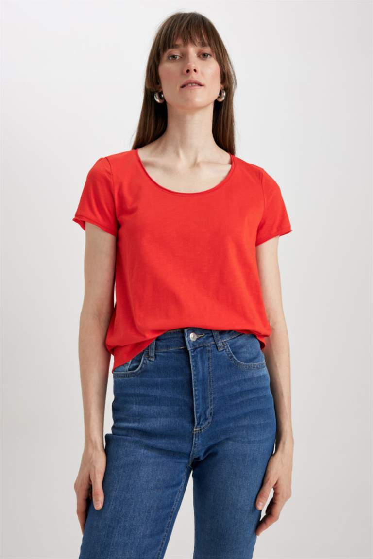7820 Red Relaxed Fit T-Shirt
