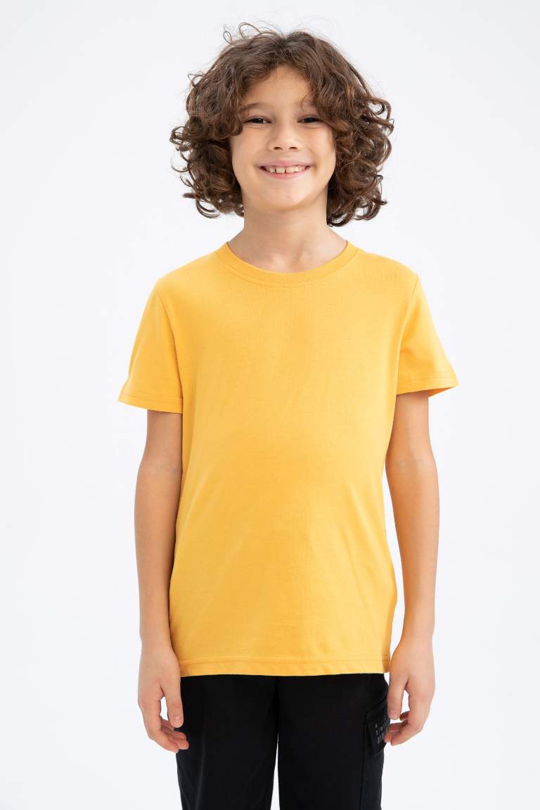 Boys Regular Fit Crew Neck Short Sleeved T-Shirt