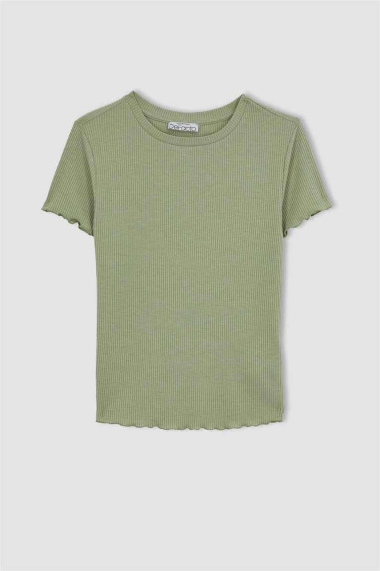 تي شيرت سليم فيت بياقة مستديرة