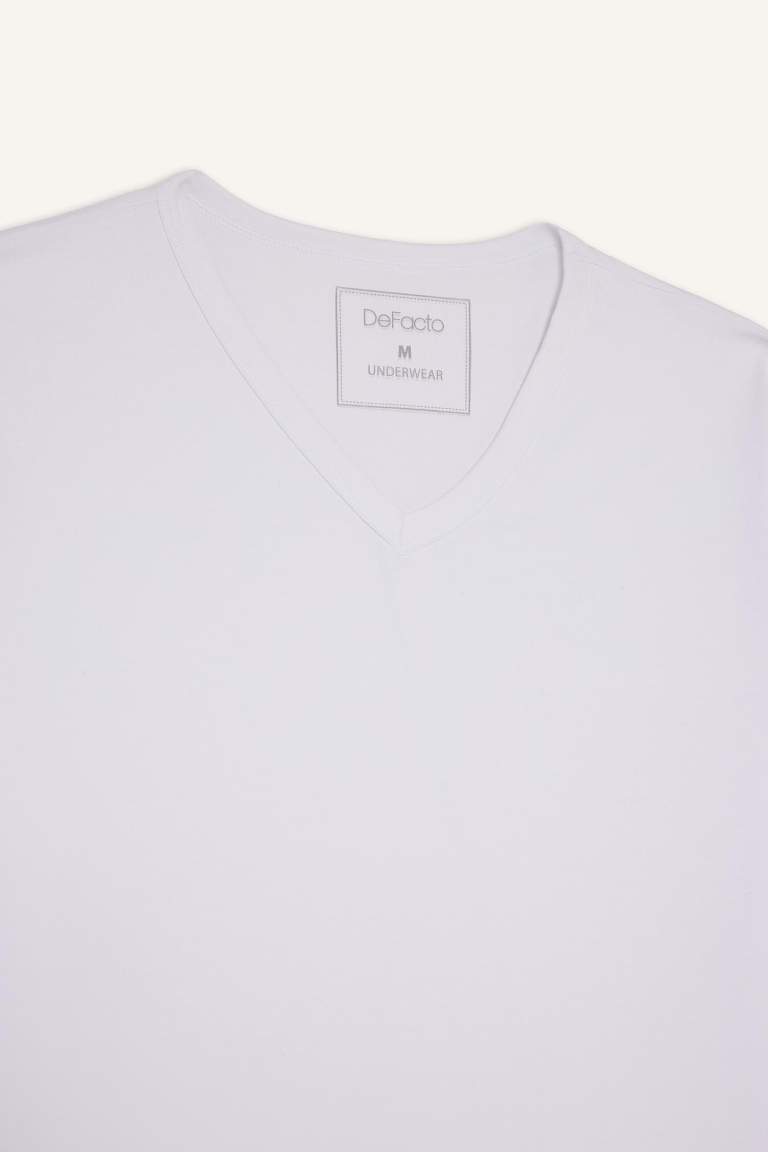 Slim Fit Dar Kesim V Yaka Üst