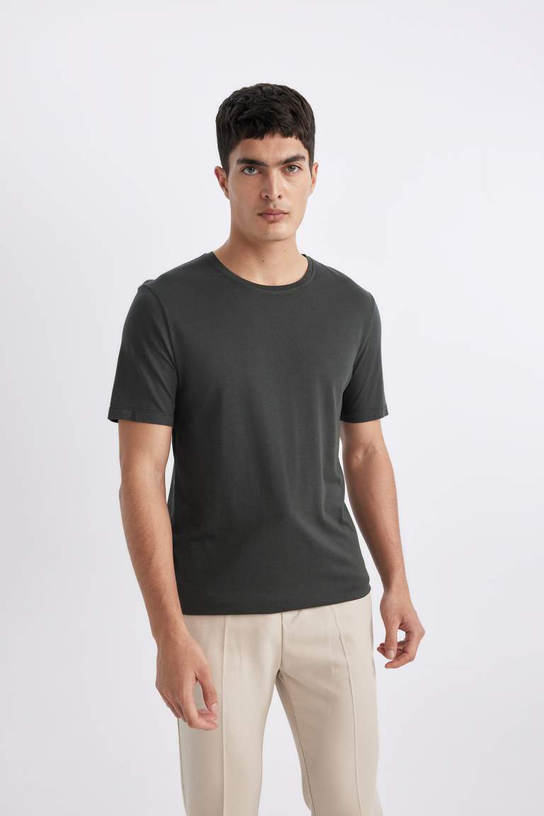 Slim Fit Crew Neck Short Sleeve Basic T-Shirt