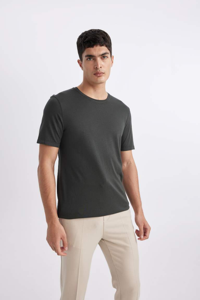 Slim Fit Crew Neck Short Sleeve Basic T-Shirt