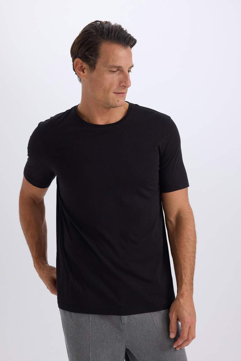 Slim Fit Crew Neck Basic T-Shirt