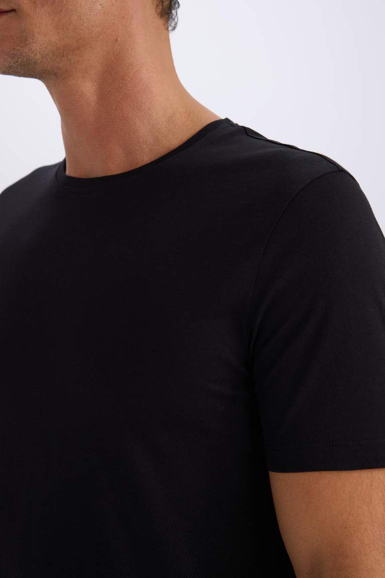 Slim Fit Crew Neck Basic T-Shirt