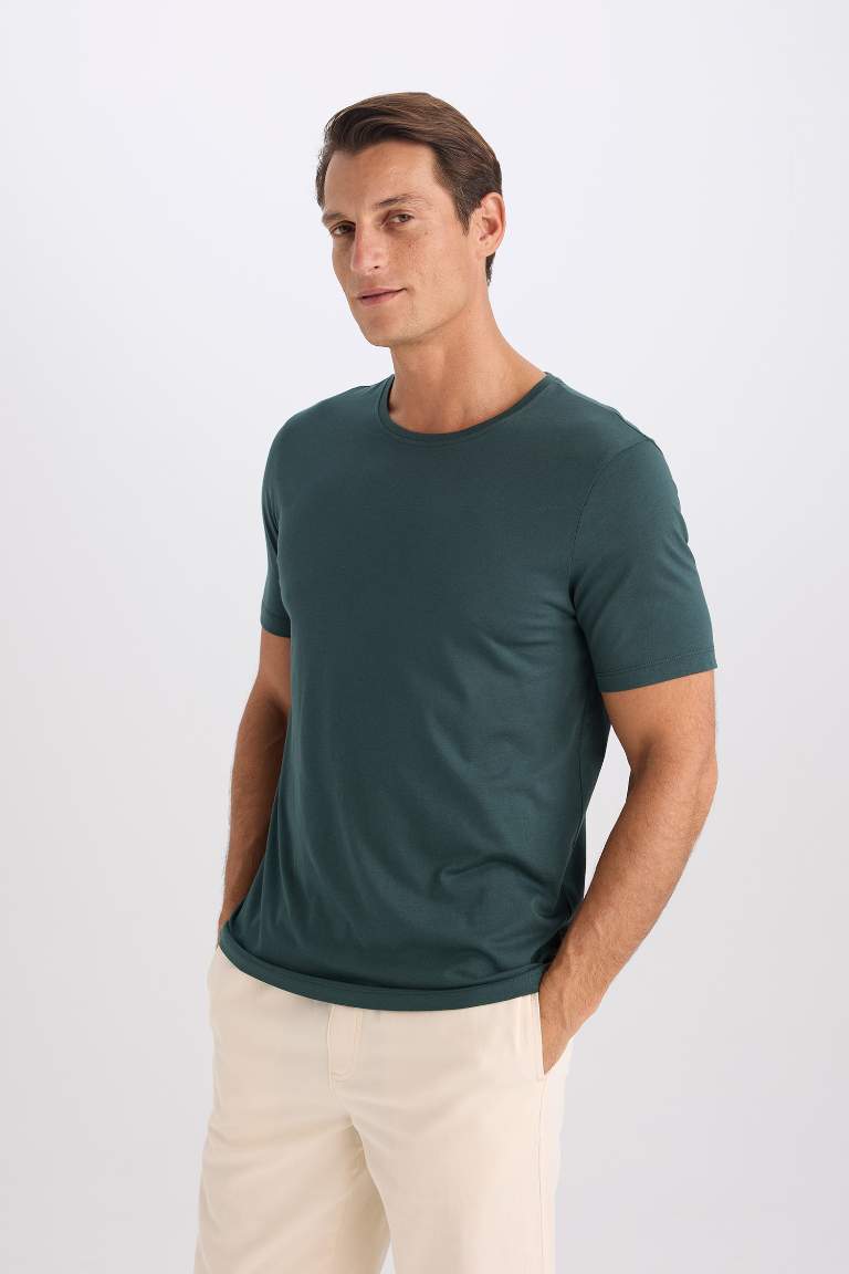 Slim Fit Crew Neck Basic T-Shirt