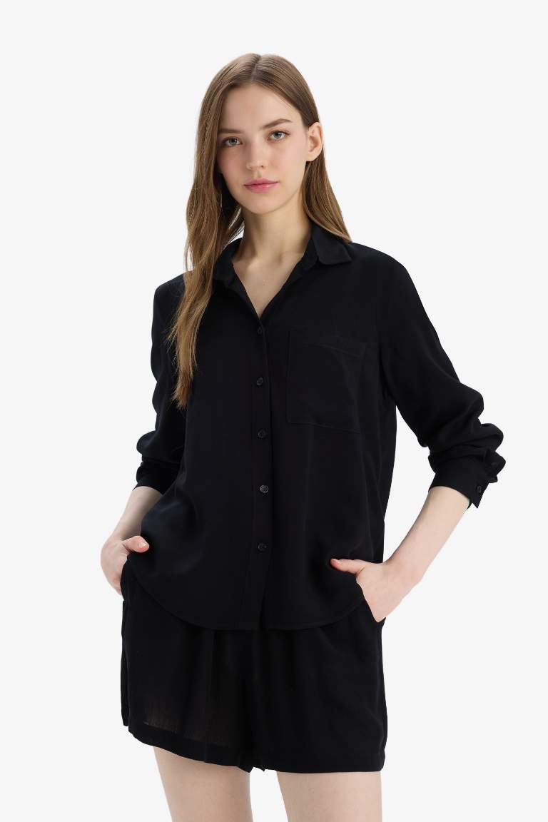 Chemise en viscose à manches longues et coupe régulière