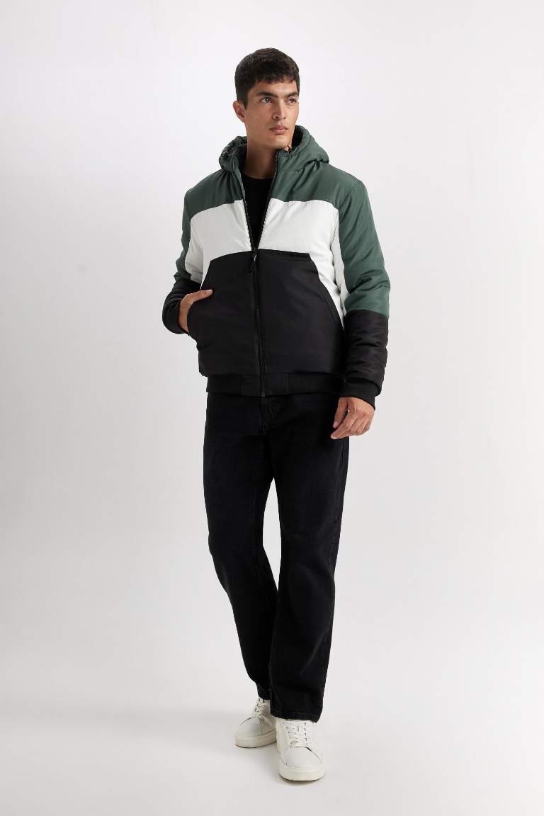 Su Geçirmez Rüzgar Geçirmez Slim Fit Kapüşonlu Blok Desenli Polar Astarlı Mont