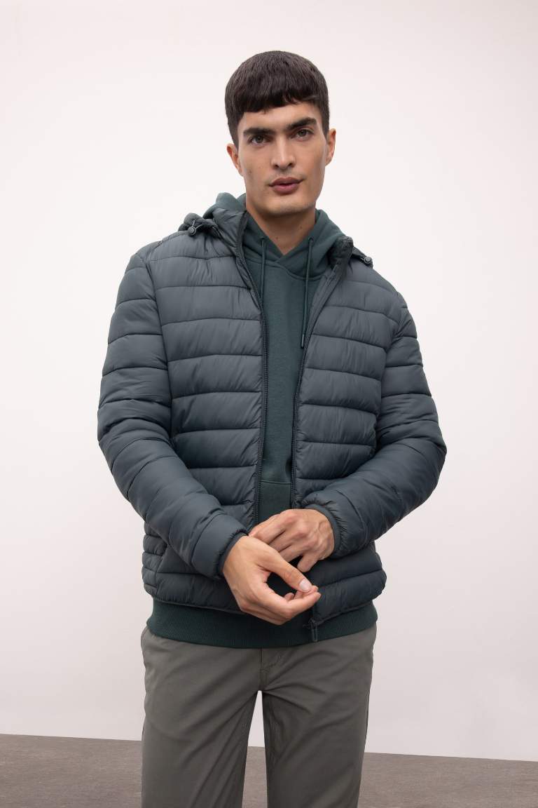 Su İtici Hafif Şişme Mont Slim Fit Dar Kesim Kapüşonlu Fermuarlı Cepli Mevsimlik