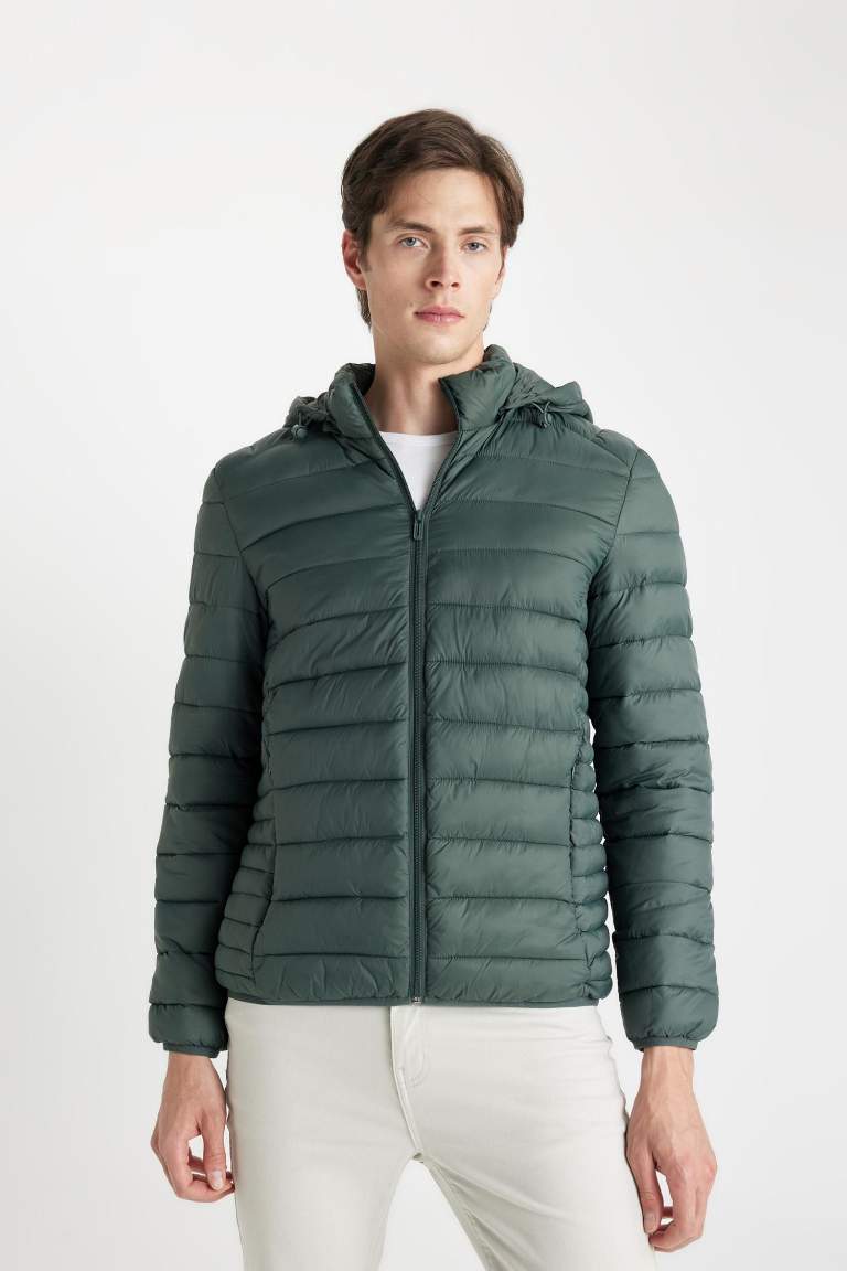 Su İtici Hafif Şişme Mont Slim Fit Dar Kesim Kapüşonlu Fermuarlı Cepli Mevsimlik