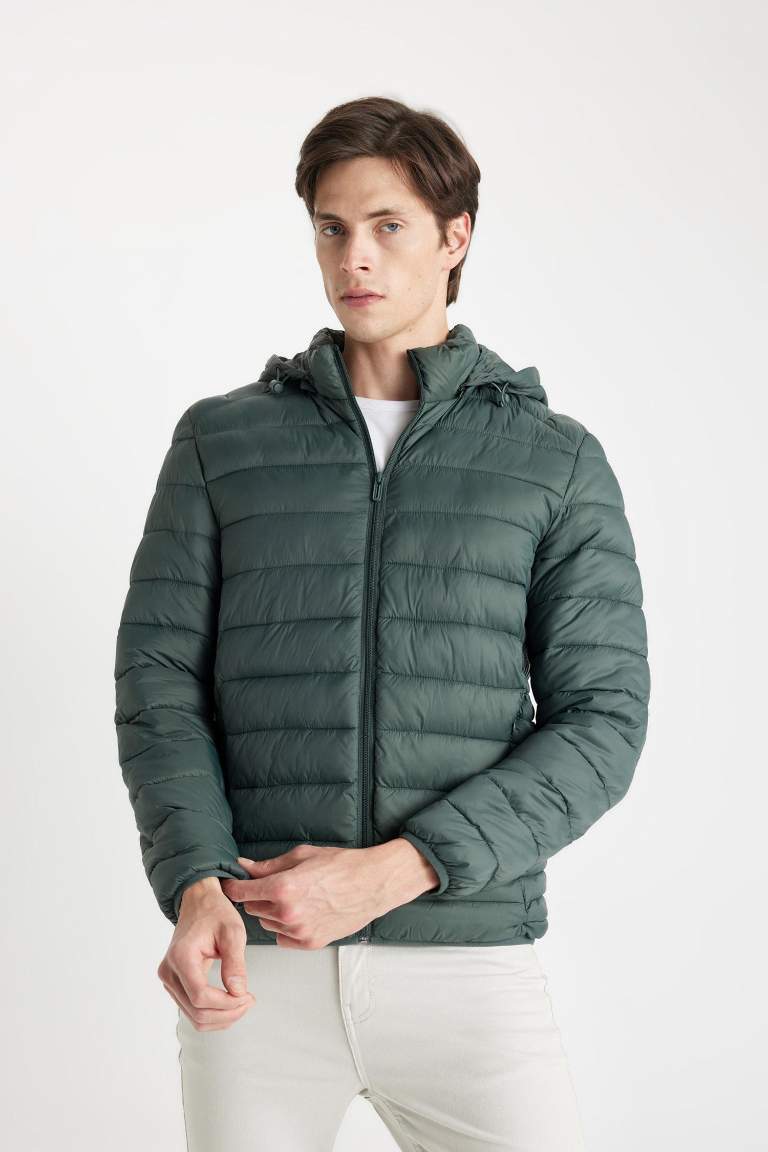Su İtici Hafif Şişme Mont Slim Fit Dar Kesim Kapüşonlu Fermuarlı Cepli Mevsimlik