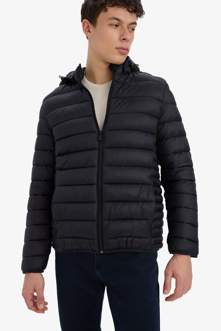 Водонепроницаемая куртка Slim Fit с капюшоном и молнией