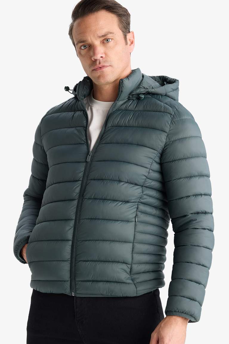 Su İtici Hafif Şişme Mont Slim Fit Dar Kesim Kapüşonlu Fermuarlı Cepli Mevsimlik