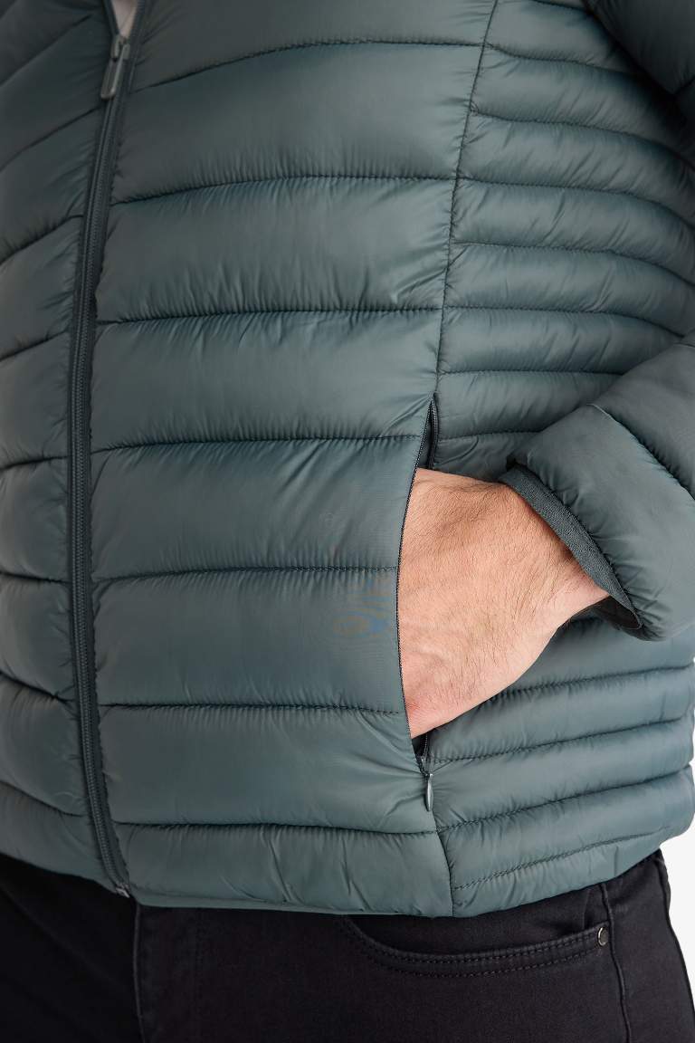 Su İtici Hafif Şişme Mont Slim Fit Dar Kesim Kapüşonlu Fermuarlı Cepli Mevsimlik