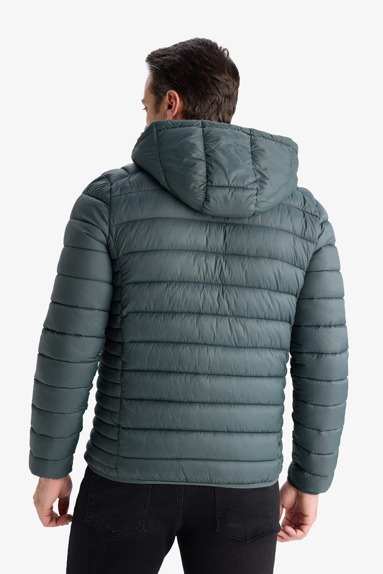 Su İtici Hafif Şişme Mont Slim Fit Dar Kesim Kapüşonlu Fermuarlı Cepli Mevsimlik