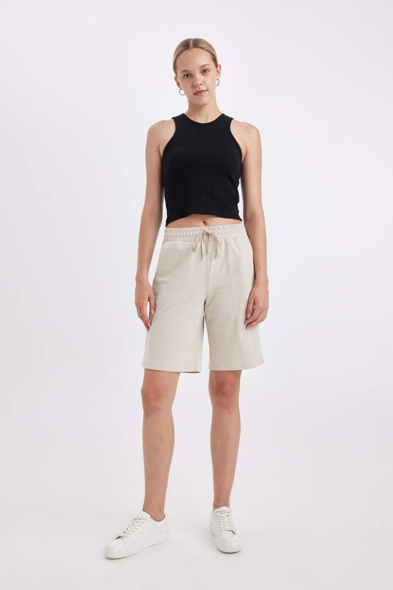 Regular Fit Regular Waist Straight Bermuda Shorts