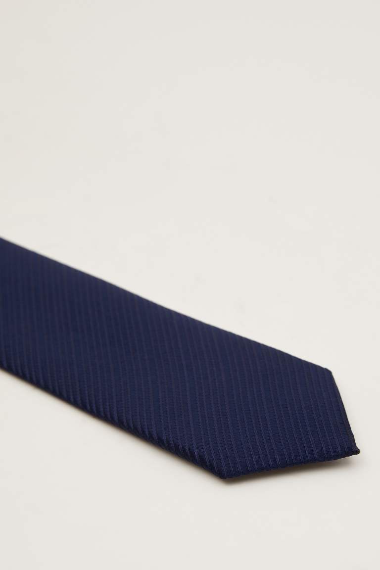 Men Patterned Tie