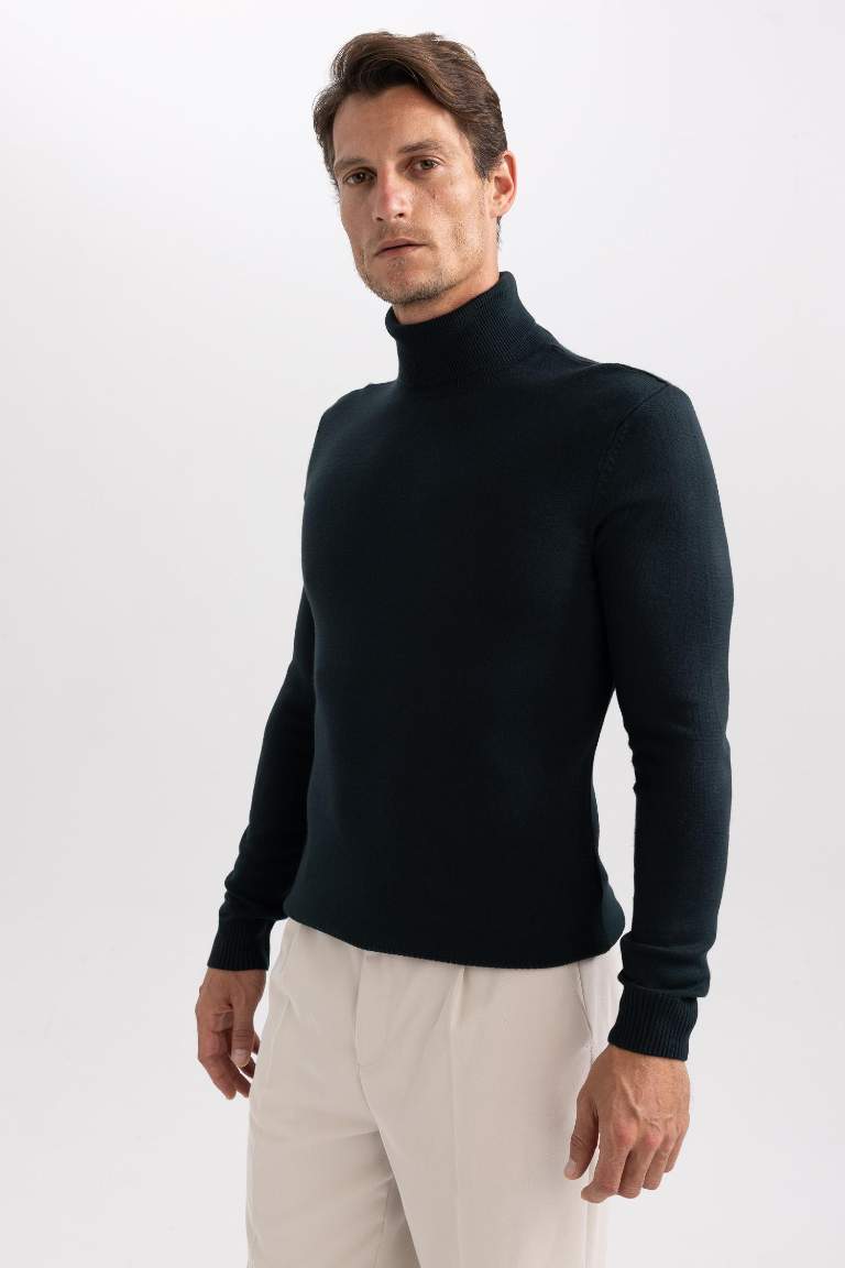 Green MAN Slim Fit Turtleneck Pullover 2800844 | DeFacto