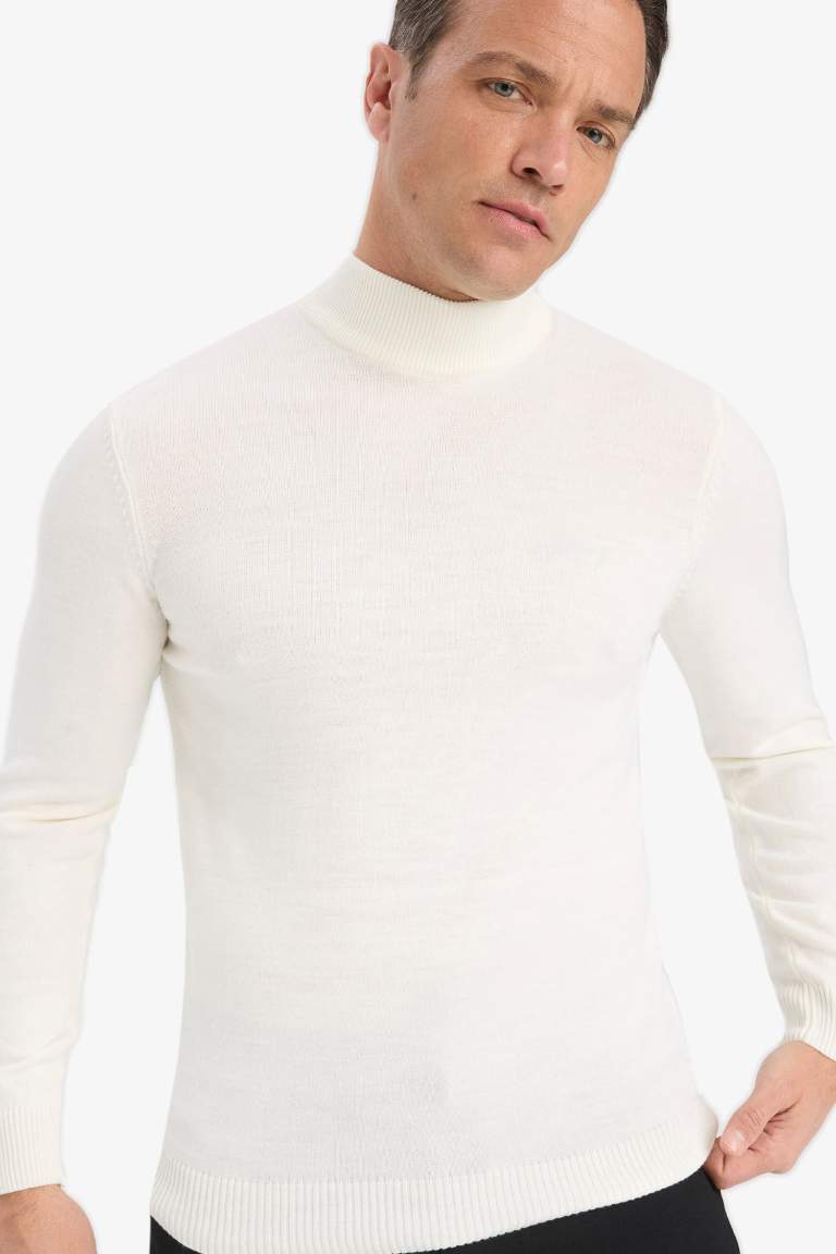 Slim Fit Dar Kesim Balıkçı Yaka Triko Kazak
