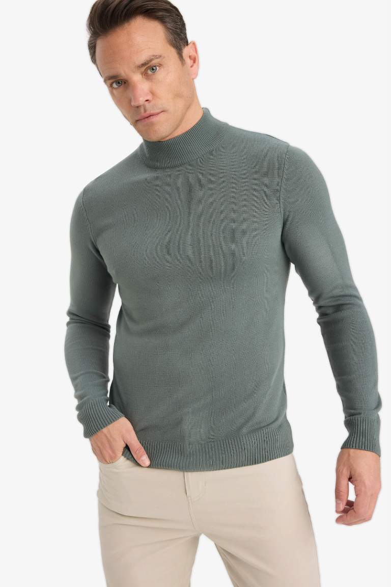 Slim Fit Dar Kesim Balıkçı Yaka Triko Kazak