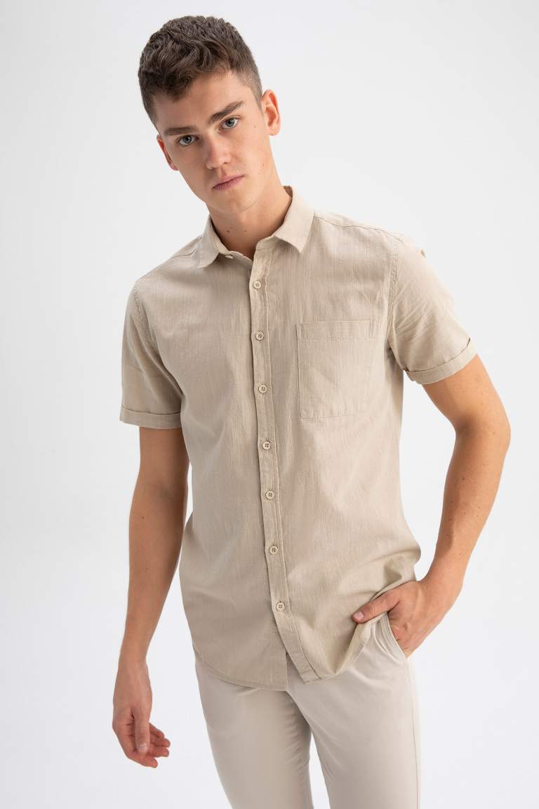 Slim Fit Polo Neck Short Sleeve Shirt