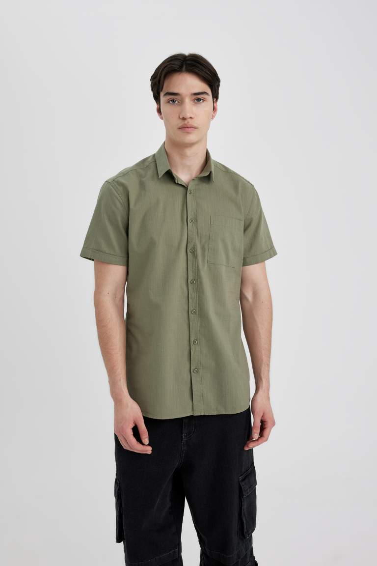 Slim Fit Short Sleeve Shirt