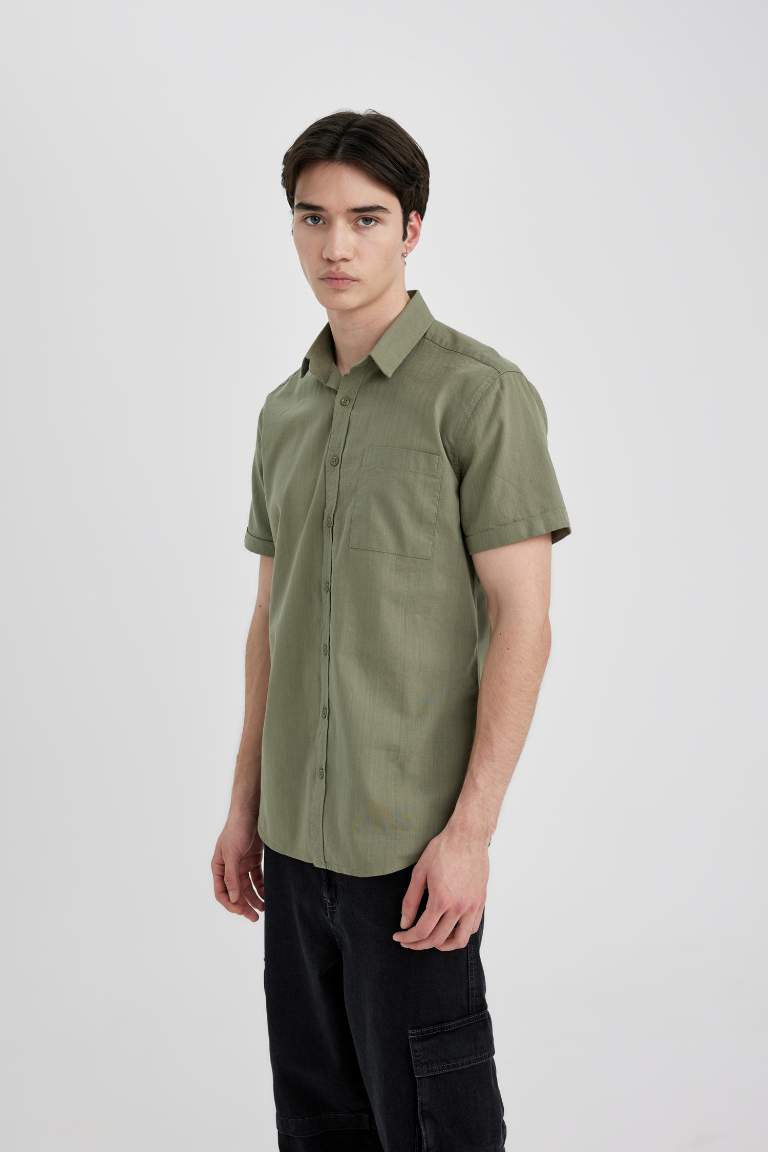 Slim Fit Short Sleeve Shirt