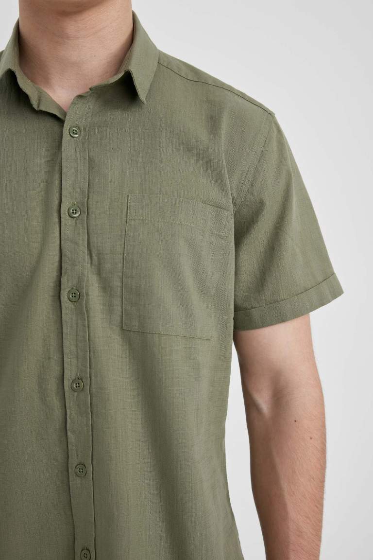 Slim Fit Short Sleeve Shirt