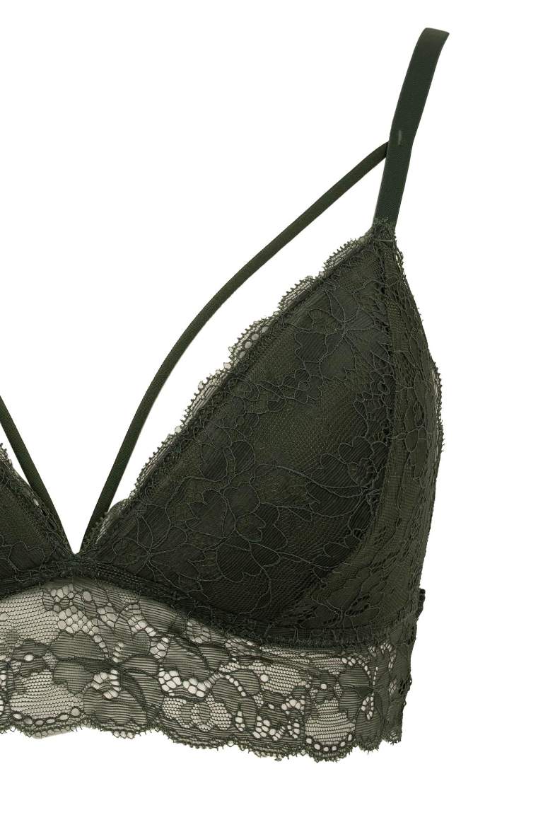 Fall in Love Dantelli Pedli Triangle Bralet