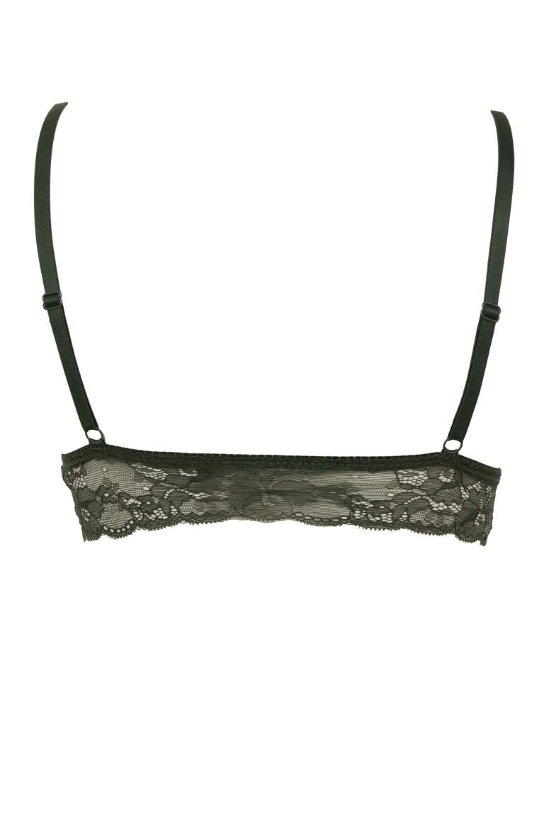 Fall in Love Dantelli Pedli Triangle Bralet