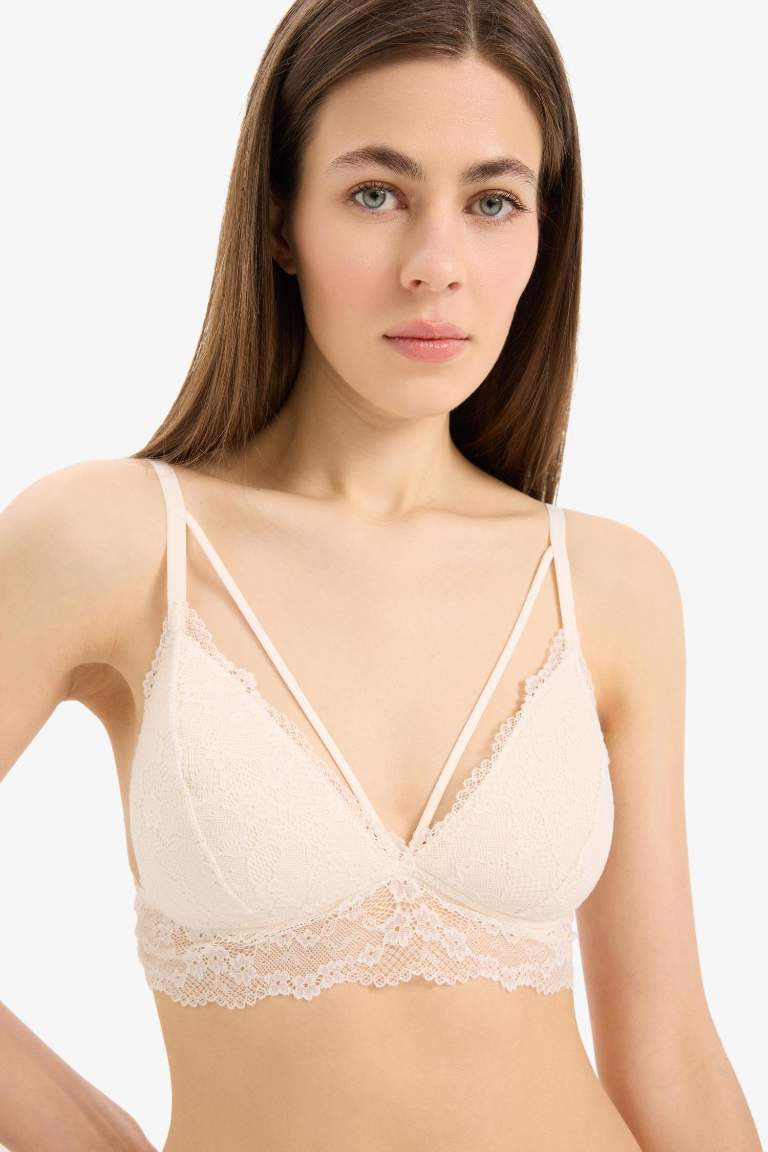 Fall in Love Dantelli Pedli Triangle Bralet