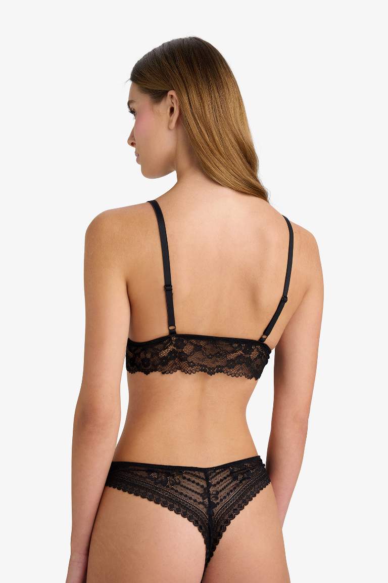 Dantelli Kaplı Pedli Bralet-Fall in Love