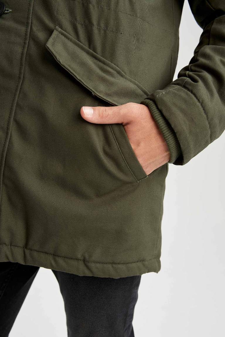 Slim Fit Kapüşonlu Pelüş Astar Parka