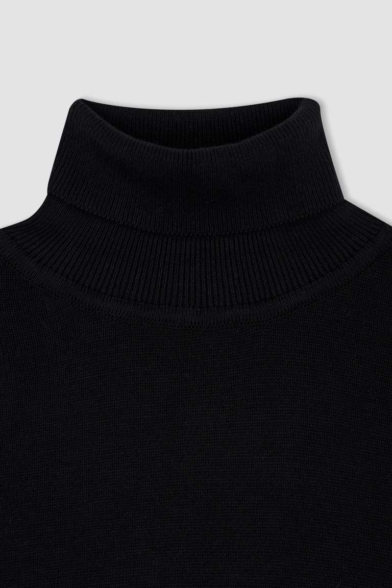 Erkek Çocuk Regular Fit Balıkçı Yaka Kazak
