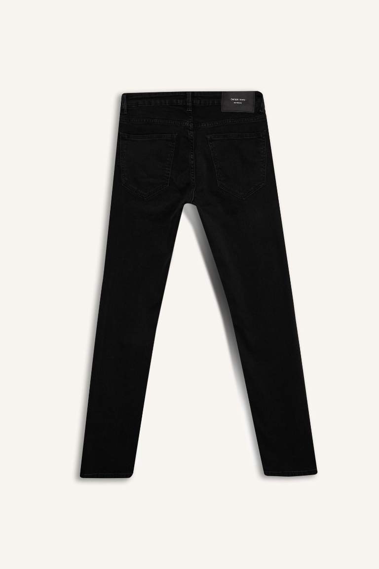 Pedro Slim Fit Super Skinny Hem Jean Trousers