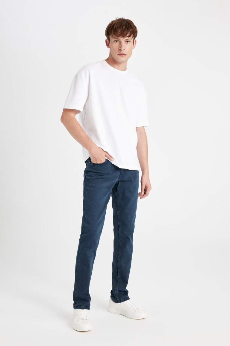 Pedro Slim Fit Normal Waist Skinny Leg Jeans
