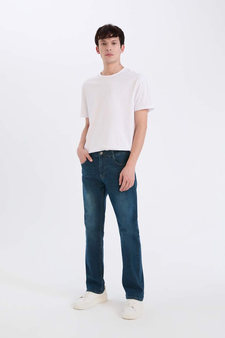 Sergio Regular Fit Normal Waist Straight Leg Jeans