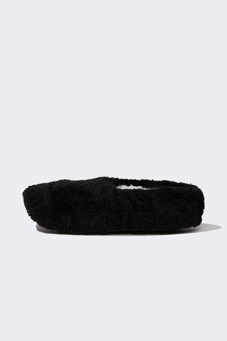 Man Flat Sole Boots For House