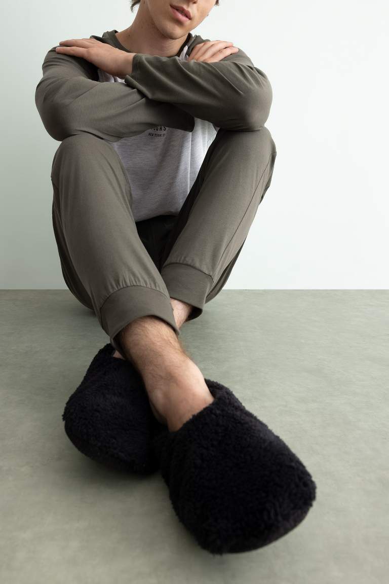 Man Flat Sole Boots For House