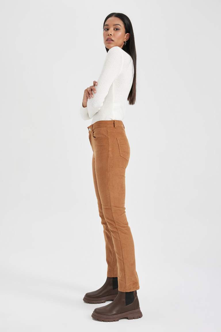 Brown Woman Carmela Pocket High Waist Corduroy Trousers 2819057 Defacto