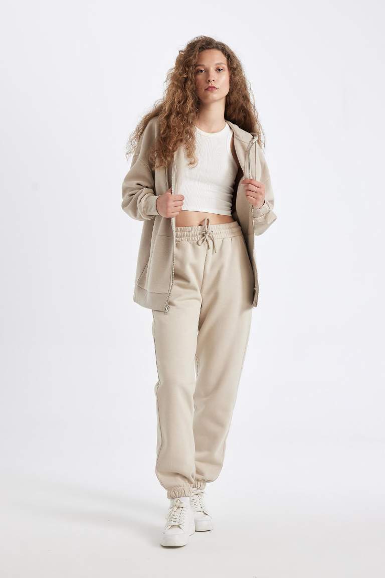 Standard Fit Elastic Leg Long Thick Sweatpants