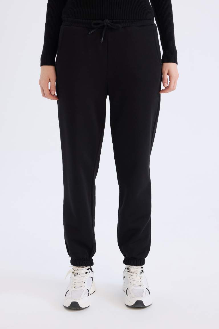 Flexible Banded Leg Long Thick Fabric Joggers